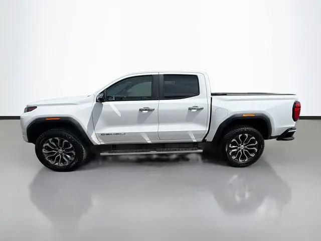 2023 GMC Canyon 4WD Crew Cab Short Box Denali