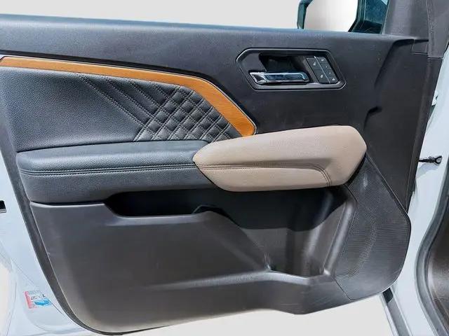 2023 GMC Canyon 4WD Crew Cab Short Box Denali