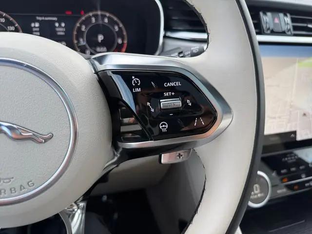 2025 Jaguar F-PACE R-Dynamic S P250 AWD Automatic