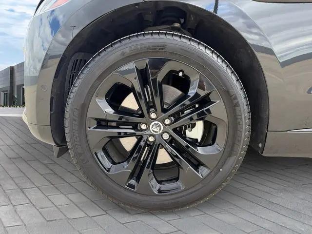 2025 Jaguar F-PACE R-Dynamic S P400 AWD Automatic