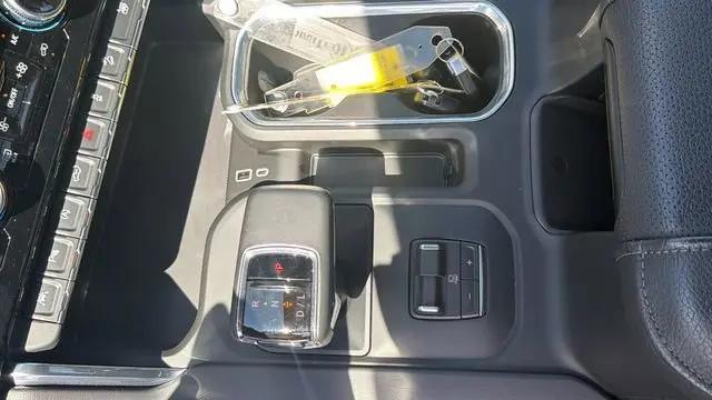 2024 GMC Sierra 1500 4WD Crew Cab Short Box Denali
