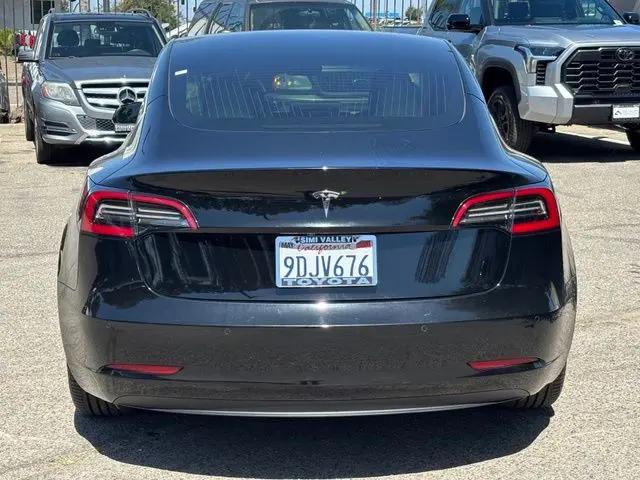 2019 Tesla Model 3 Mid Range