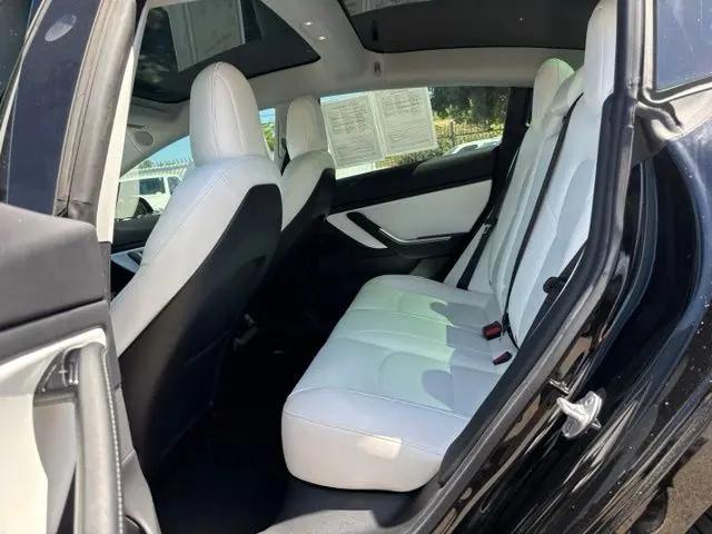 2019 Tesla Model 3 Mid Range
