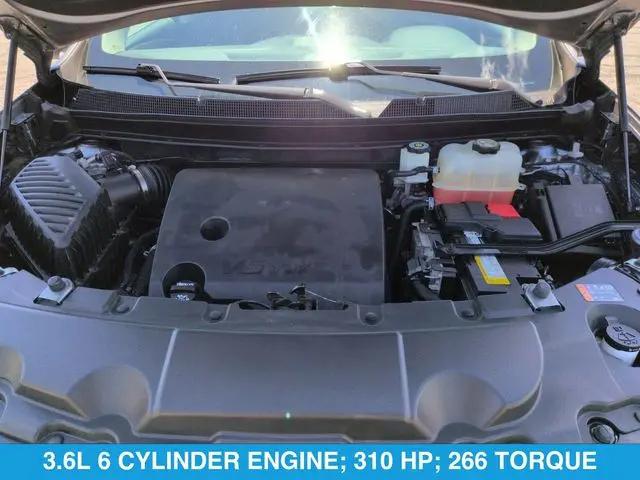 2021 Chevrolet Traverse FWD RS