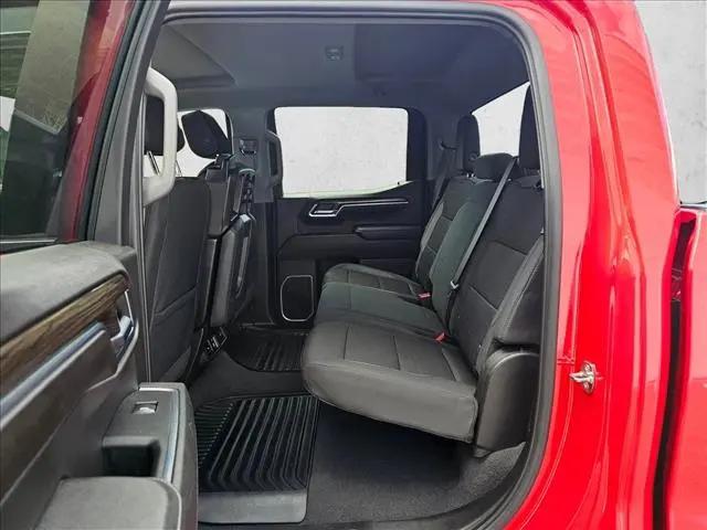 2023 Chevrolet Silverado 1500 4WD Crew Cab Standard Bed LT