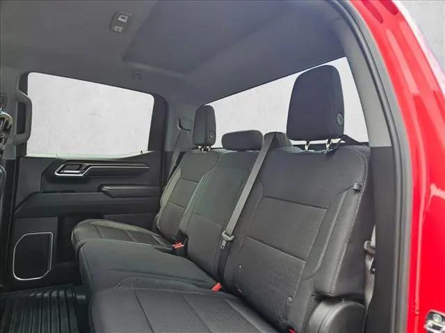2023 Chevrolet Silverado 1500 4WD Crew Cab Standard Bed LT