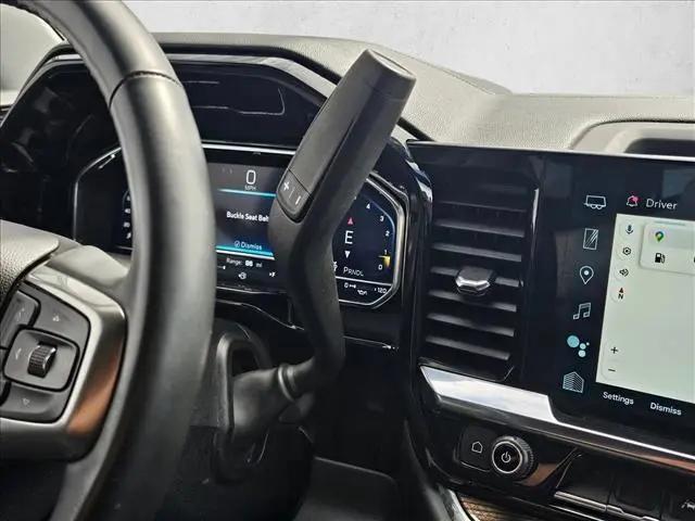 2023 Chevrolet Silverado 1500 4WD Crew Cab Standard Bed LT