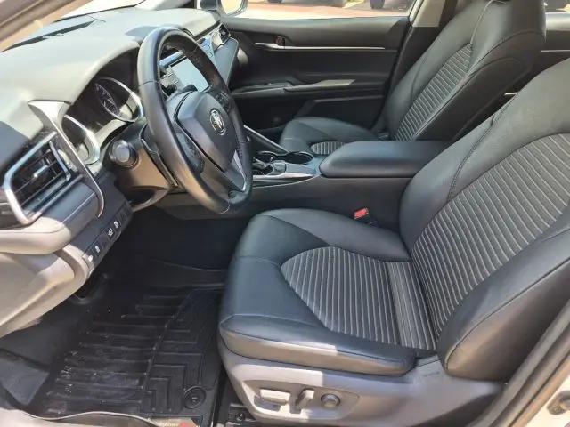 2019 Toyota Camry SE