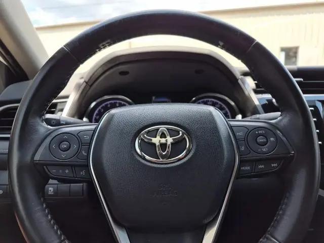 2019 Toyota Camry SE