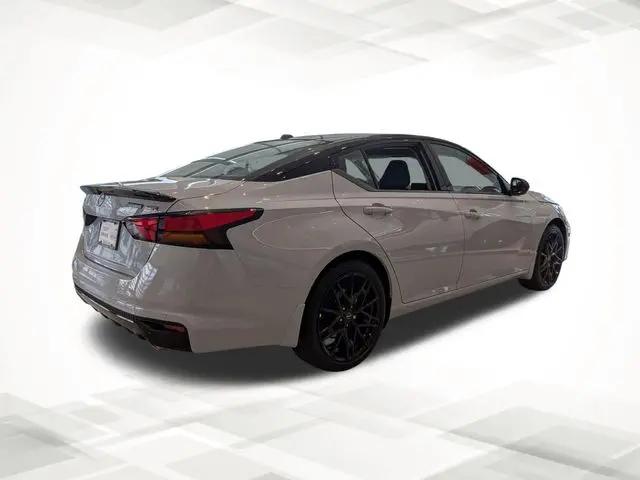 2026 Nissan Altima SR FWD