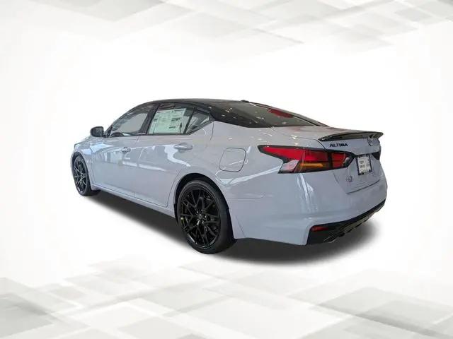 2026 Nissan Altima SR FWD