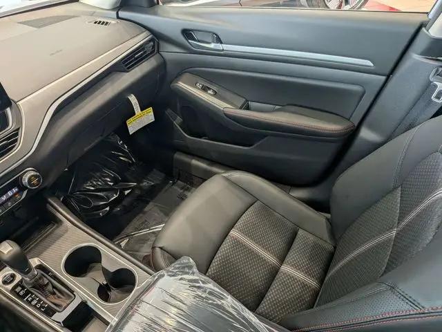 2026 Nissan Altima SR FWD