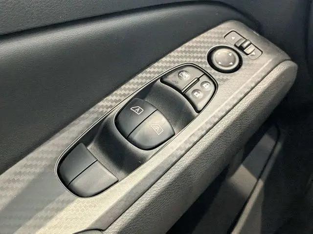 2026 Nissan Altima SR FWD