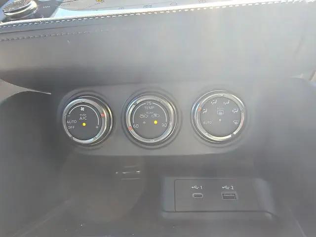 2025 Nissan Z Performance Automatic Transmission