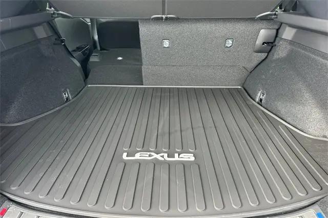 2025 Lexus RZ RZ 300e