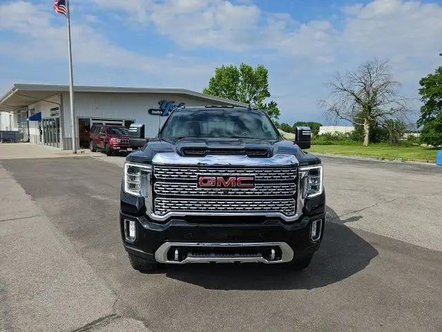 2023 GMC Sierra 2500HD 4WD Crew Cab Standard Bed Denali