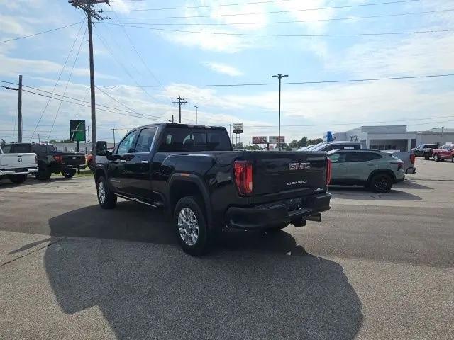 2023 GMC Sierra 2500HD 4WD Crew Cab Standard Bed Denali