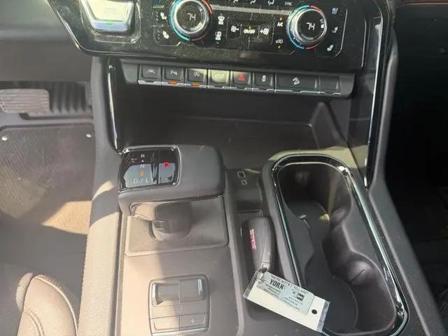 2026 GMC Sierra 1500 Crew Cab, Short Bed, AT4, 4WD