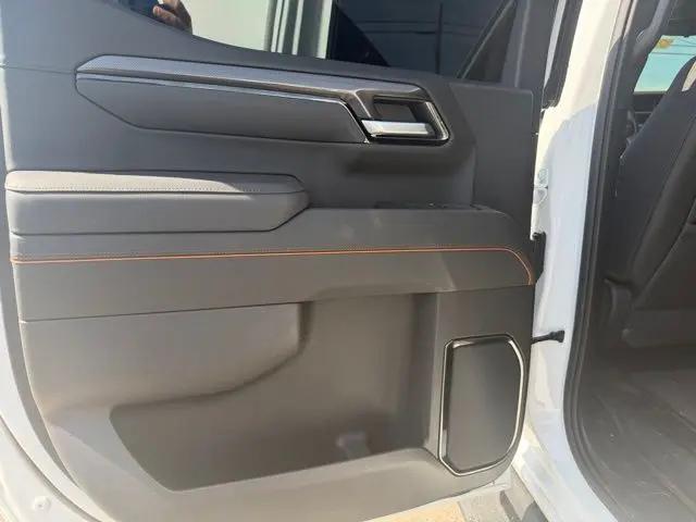 2026 GMC Sierra 1500 Crew Cab, Short Bed, AT4, 4WD