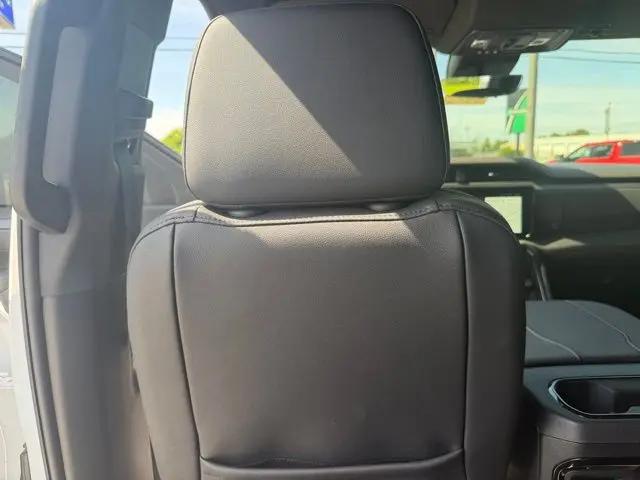 2026 GMC Sierra 1500 Crew Cab, Short Bed, AT4, 4WD