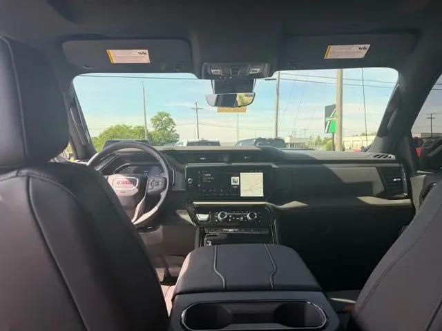 2026 GMC Sierra 1500 Crew Cab, Short Bed, AT4, 4WD