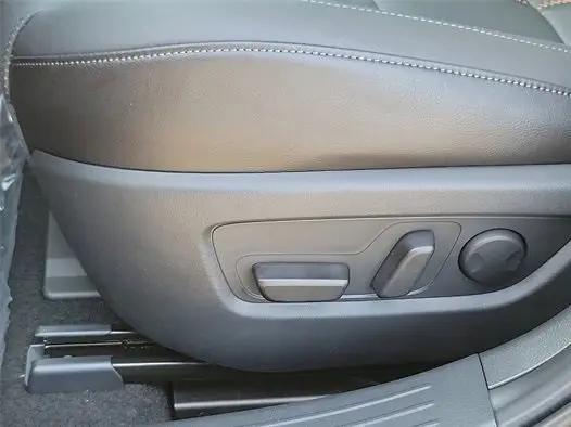 2025 Mazda CX-50 2.5 Turbo Premium Plus Package