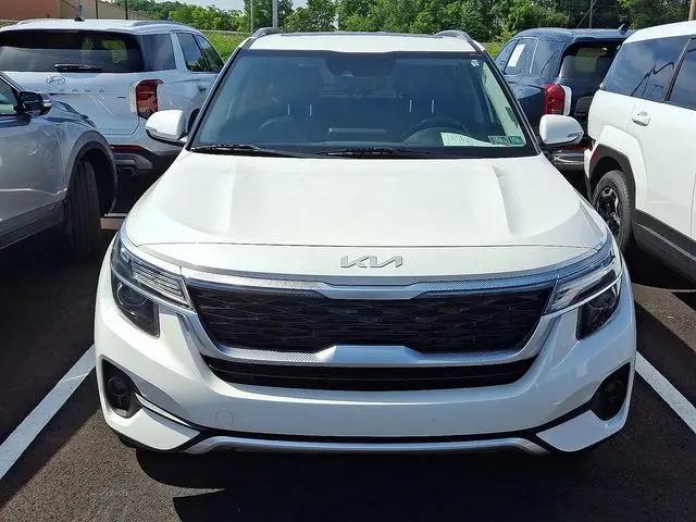2022 Kia Seltos EX