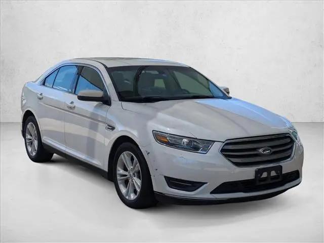 2016 Ford Taurus SEL