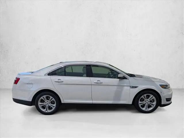 2016 Ford Taurus SEL