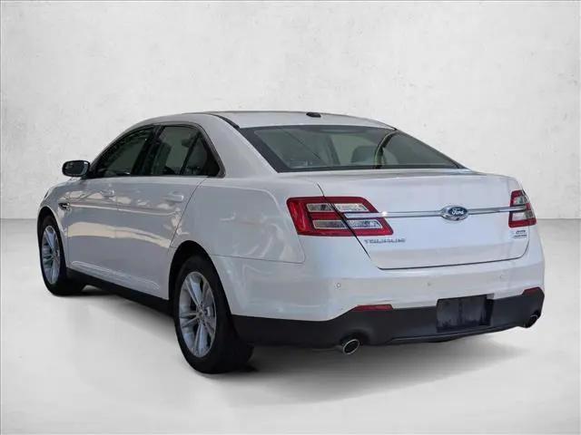 2016 Ford Taurus SEL