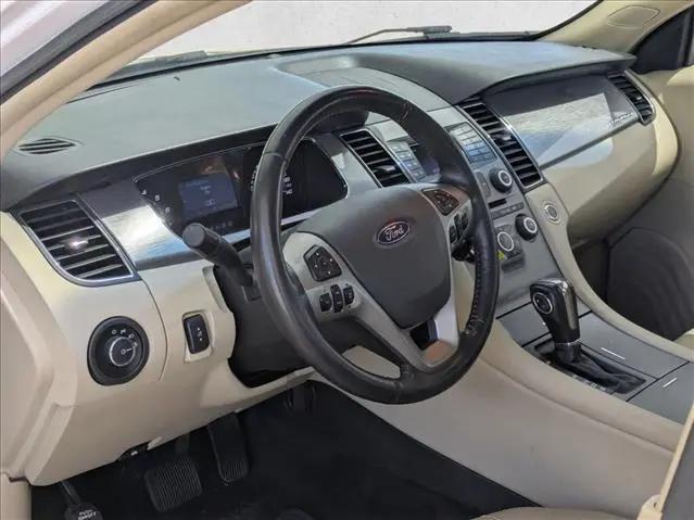 2016 Ford Taurus SEL