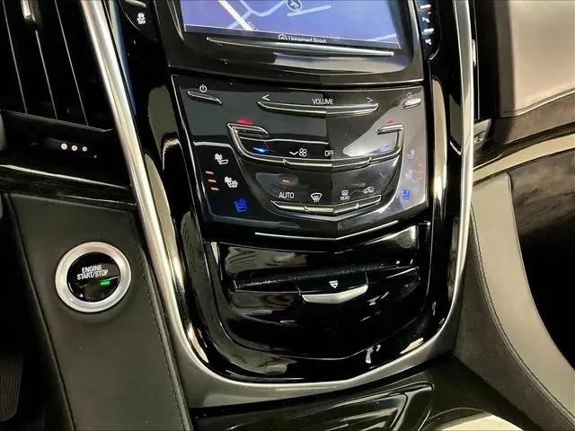 2018 Cadillac Escalade Platinum