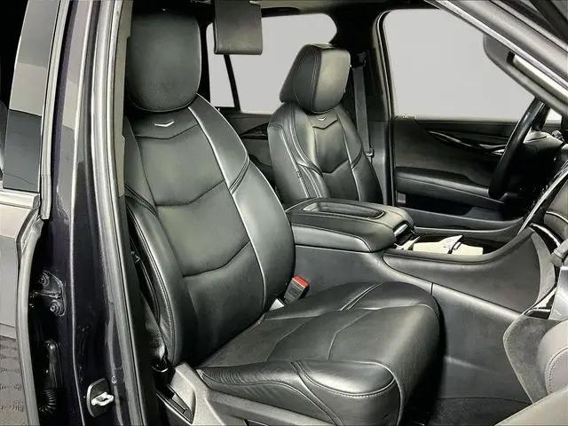 2018 Cadillac Escalade Platinum