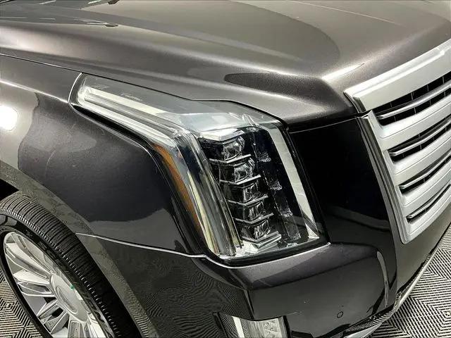 2018 Cadillac Escalade Platinum