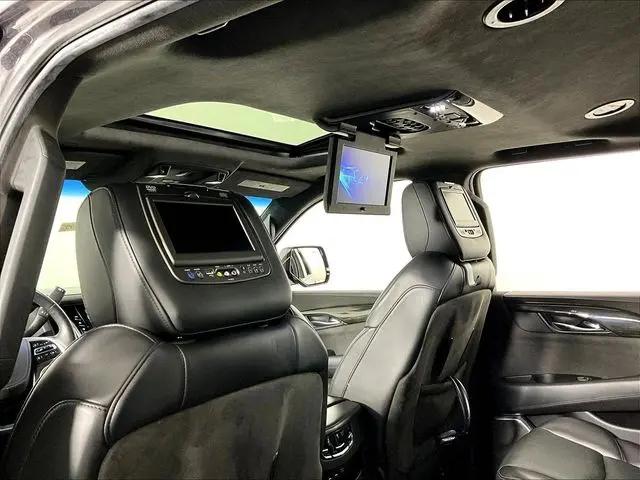 2018 Cadillac Escalade Platinum