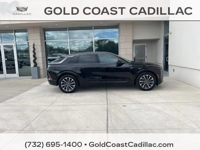 2024 Cadillac iQ Sport w/1SF
