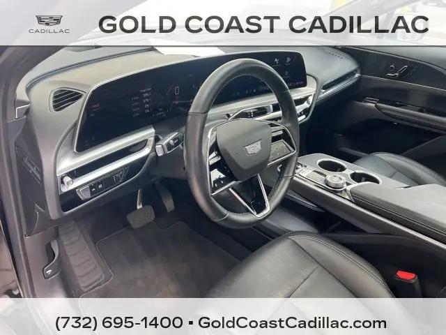 2024 Cadillac iQ Sport w/1SF