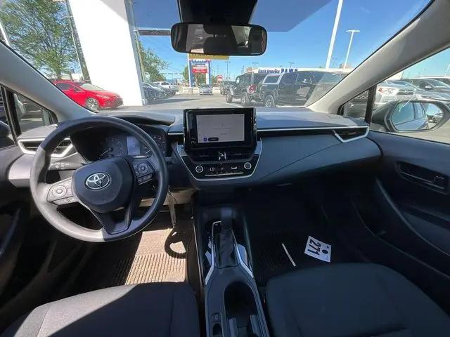 2025 Toyota Corolla Hybrid LE