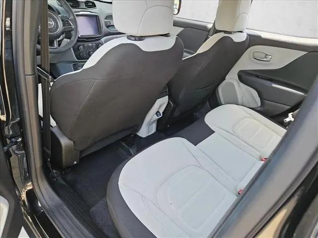 2022 Jeep Renegade Latitude 4x4