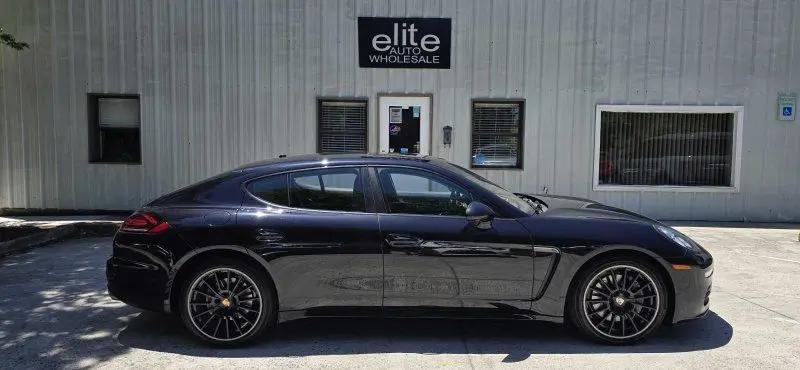 2016 Porsche Panamera 4