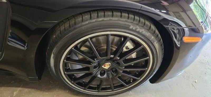 2016 Porsche Panamera 4