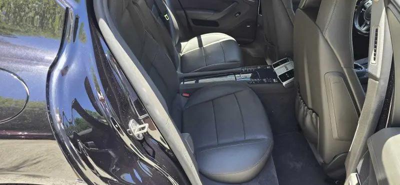 2016 Porsche Panamera 4