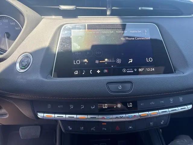 2022 Cadillac XT4 AWD Premium Luxury