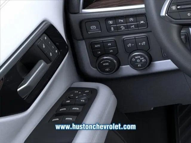 2026 Chevrolet Suburban Premier, 4WD