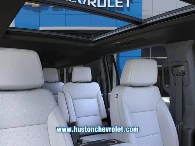 2026 Chevrolet Suburban Premier, 4WD