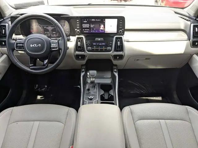 2023 Kia Sorento S