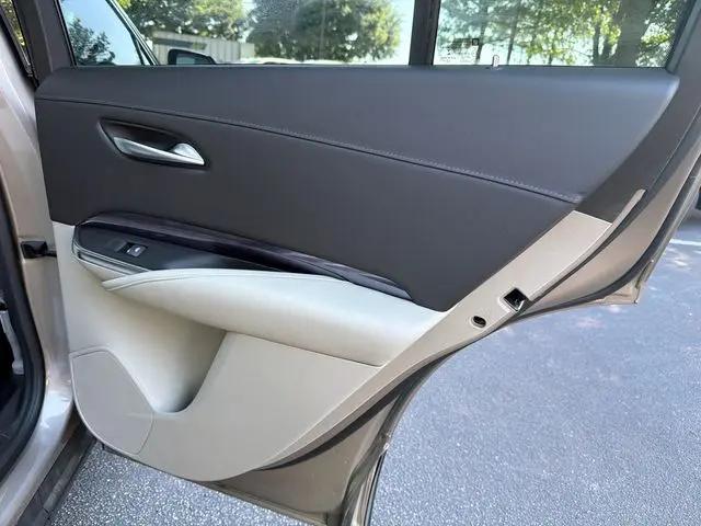 2023 Cadillac XT4 FWD Luxury