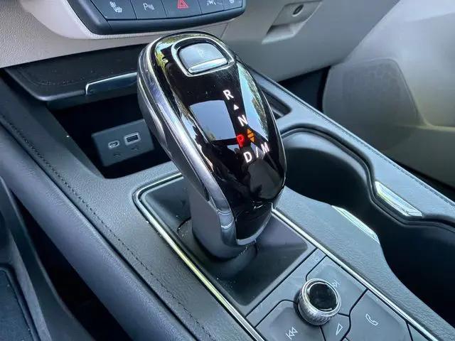 2023 Cadillac XT4 FWD Luxury