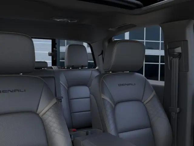 2026 GMC Canyon Denali, 4WD