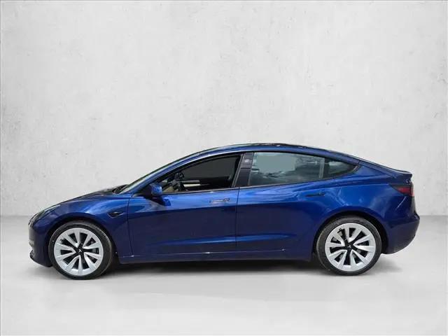 2022 Tesla Model 3 Rear-Wheel Drive